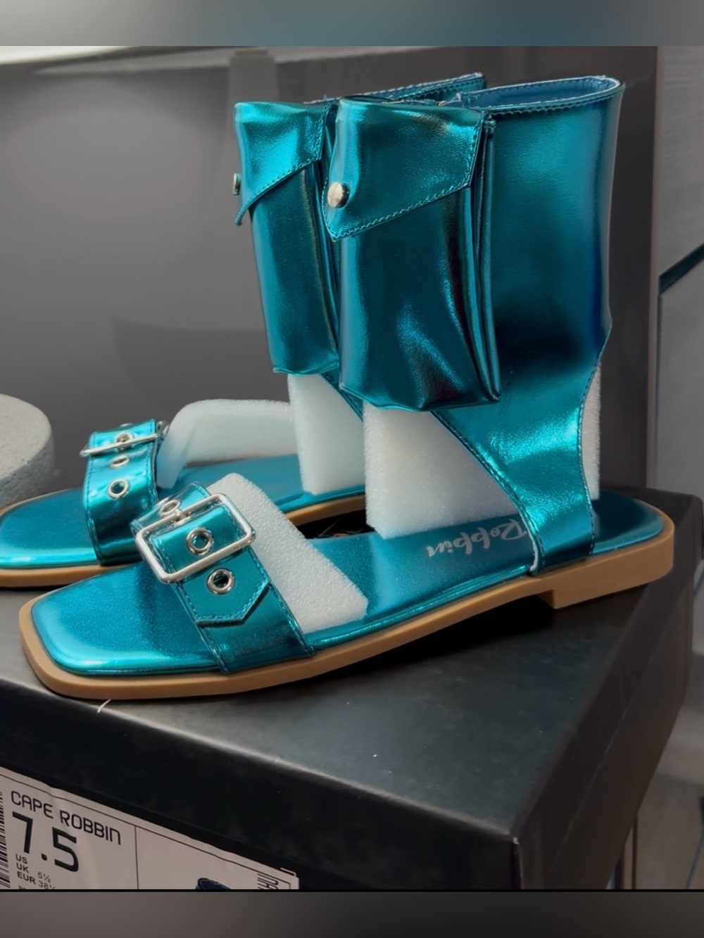 Cape Robbin~ Metallic Teal Women’s Ankle-Pouch Sandals. Size 7.5